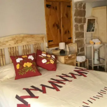 Chalet One Bedroom Chalet With Shared Pool Terrace And Wifi At Sieso de Huesca